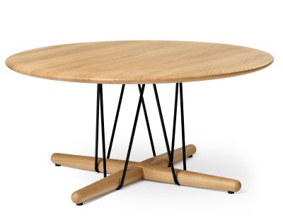 Embrace Lounge Table Tisch Carl Hansen & Søn Stahl schwarz pulverbeschichtet - Eiche weißöl